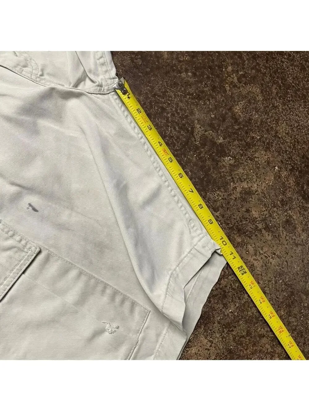 Vintage Levi Silver Tab Khaki Shorts Mens 34.